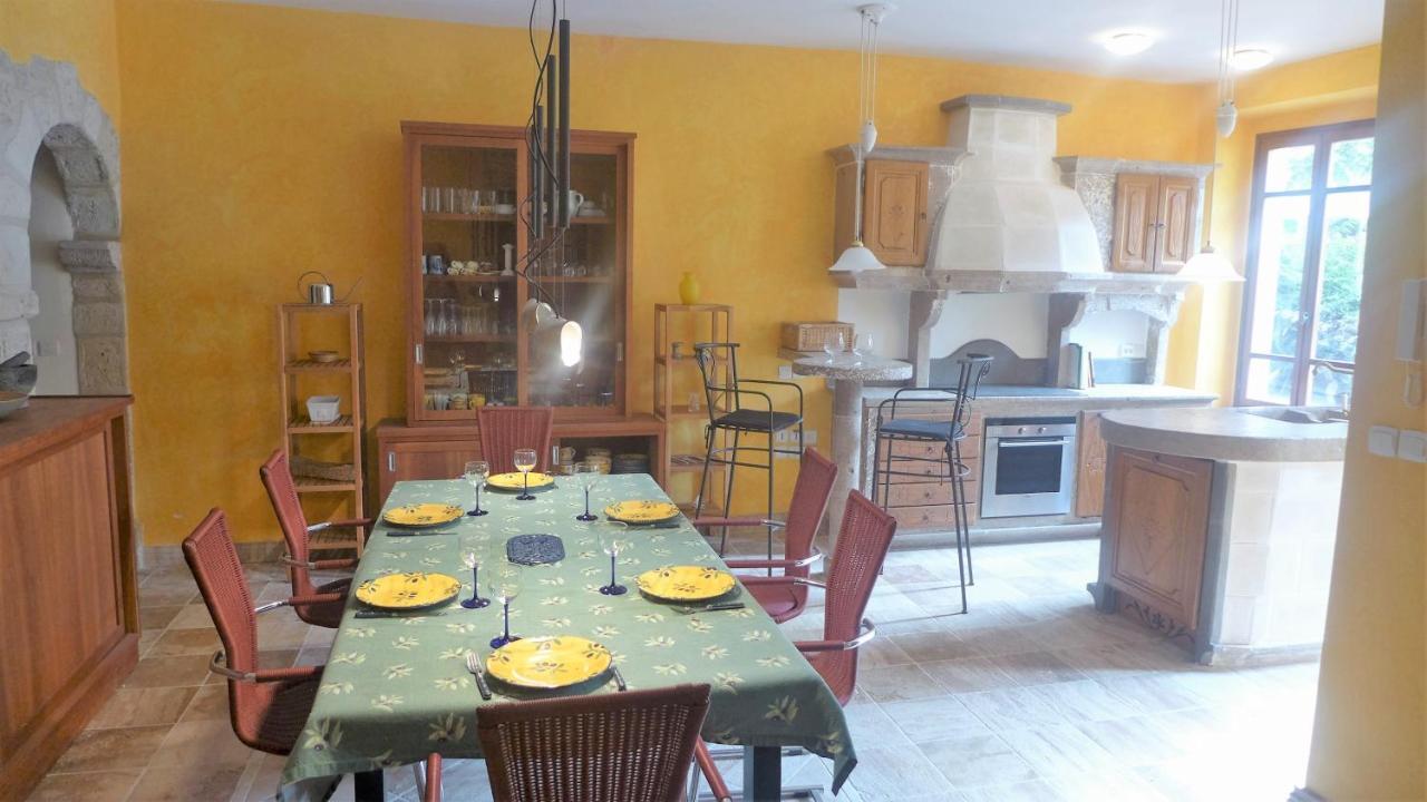 Ferienhaus Le Chateau Armissan Buitenkant foto